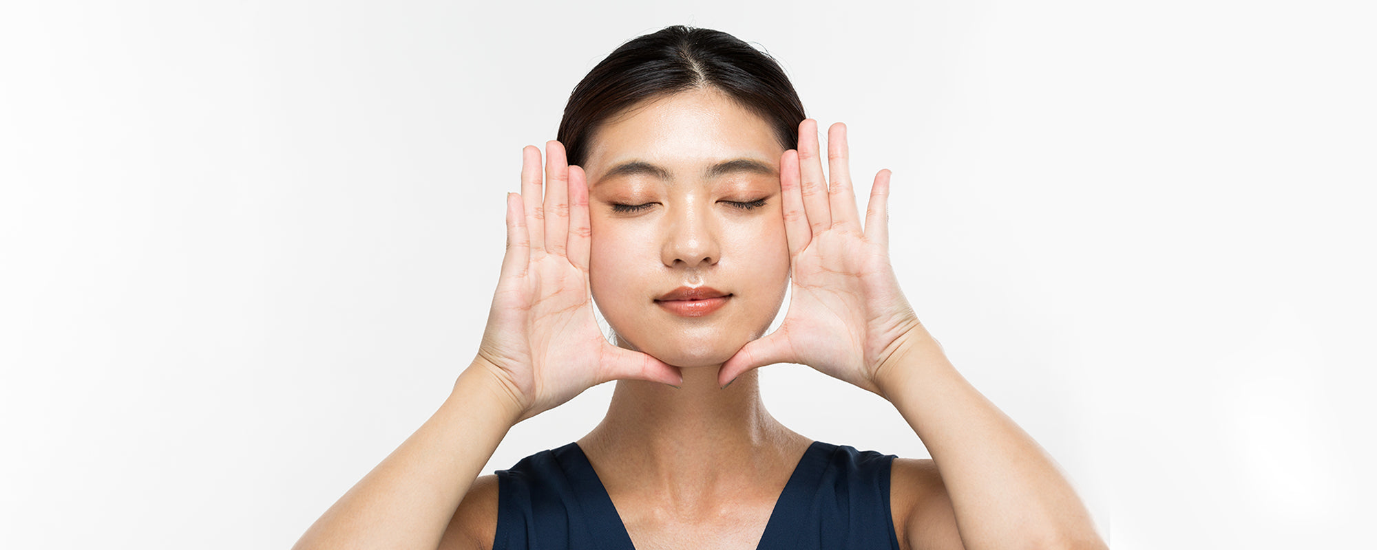 Japan Facial Massage: Natural Treatment for Facelift